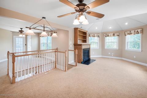 11 Coachman Dr, Hampton, NJ 08827 photo 18