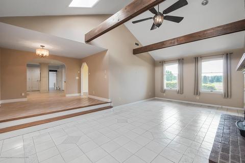 11 Coachman Dr, Hampton, NJ 08827 photo 13