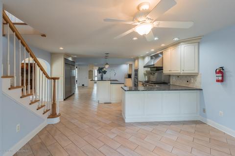 11 Coachman Dr, Hampton, NJ 08827 photo 8