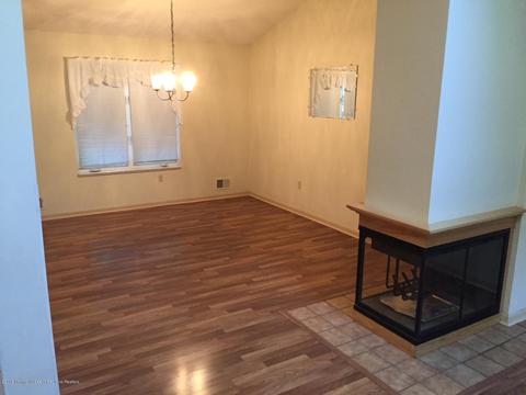 424 Drum Point Rd, Brick, NJ 08723 photo 2