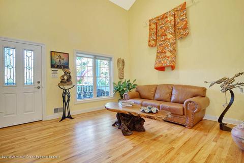 1 Hampton Ct, Spring Lake Heights, NJ 07762 photo 8