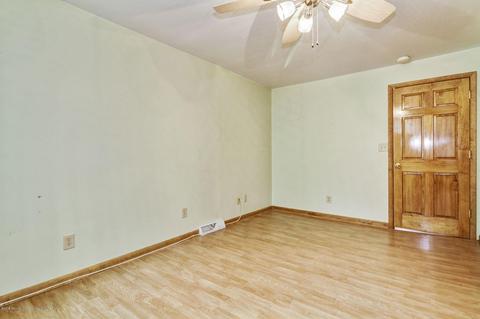 9 Brevent Ave, Leonardo, NJ 07737 photo 11