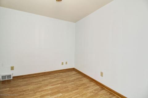 9 Brevent Ave, Leonardo, NJ 07737 photo 13