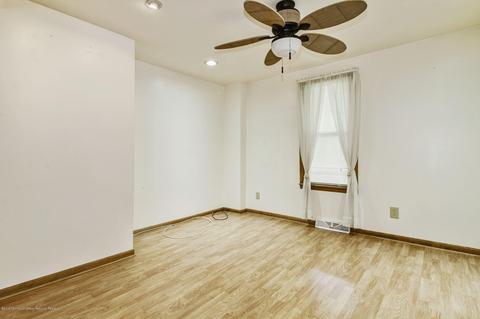9 Brevent Ave, Leonardo, NJ 07737 photo 5