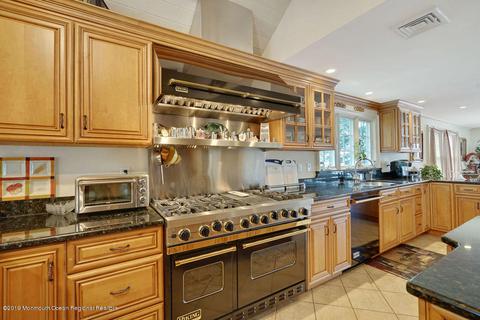 28 Fairview Ave, Brick, NJ 08724 photo 16