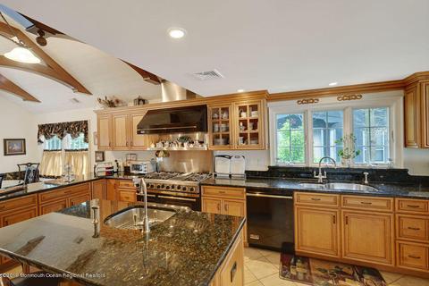 28 Fairview Ave, Brick, NJ 08724 photo 13