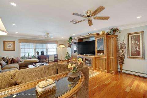 28 Fairview Ave, Brick, NJ 08724 photo 9