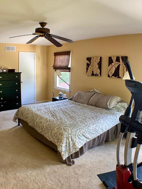 159 Pine Needle St, Howell, NJ 07731 photo 10