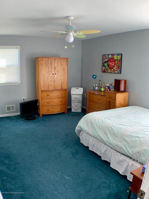 159 Pine Needle St, Howell, NJ 07731 photo 11
