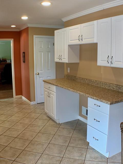 159 Pine Needle St, Howell, NJ 07731 photo 6