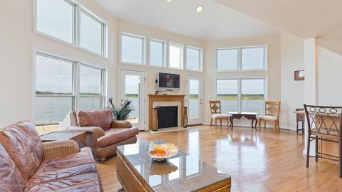 1413 Riverview Dr, Forked River, NJ 08731 photo 9