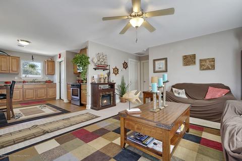 1817 Hawser Dr, Forked River, NJ 08731 photo 14