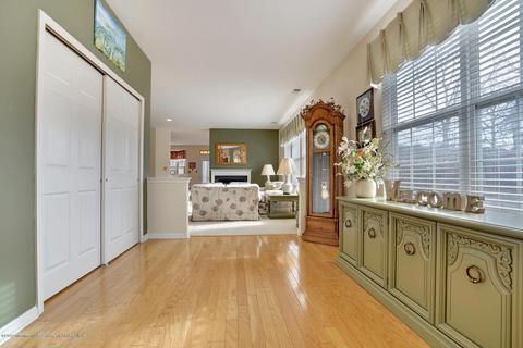 2 Warwick Way, Jackson, NJ 08527 photo 10