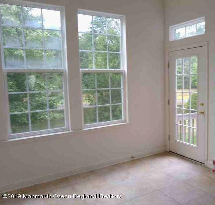 132 Marlow Dr, Jackson, NJ 08527 photo 4