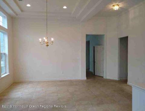 132 Marlow Dr, Jackson, NJ 08527 photo 6