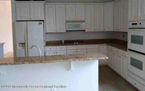 132 Marlow Dr, Jackson, NJ 08527 photo 3