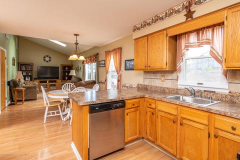 274 23rd Ave, Brick, NJ 08724 photo 3