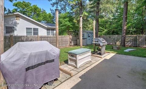 402 Conifer Dr, Forked River, NJ 08731 photo 8