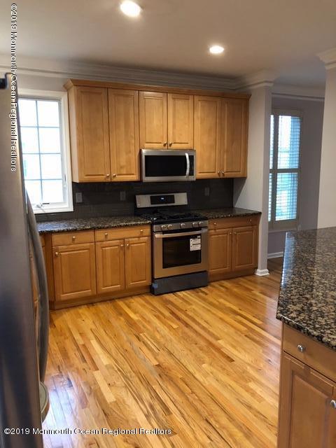 5 Mariners Bnd, Brielle, NJ 08730 photo 4