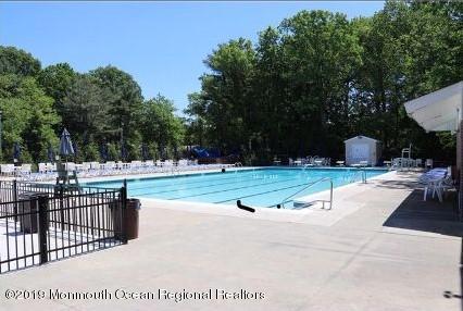 35 Lakeridge Dr, Old Bridge, NJ 08857 photo 41