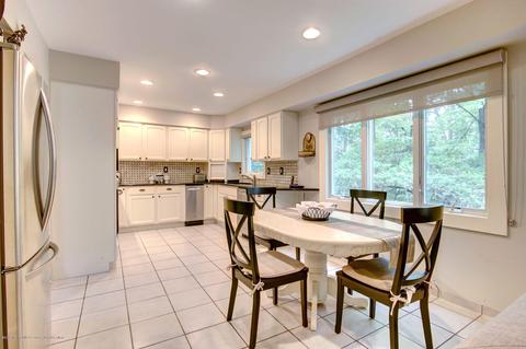 35 Lakeridge Dr, Old Bridge, NJ 08857 photo 12