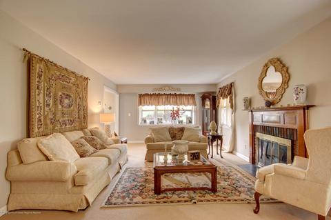 35 Lakeridge Dr, Old Bridge, NJ 08857 photo 6