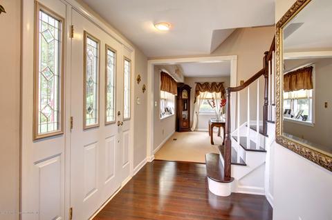 35 Lakeridge Dr, Old Bridge, NJ 08857 photo 4