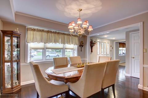 35 Lakeridge Dr, Old Bridge, NJ 08857 photo 9