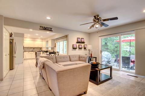 35 Lakeridge Dr, Old Bridge, NJ 08857 photo 16