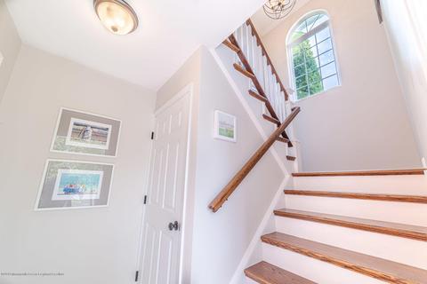 456 Deuce Dr, Wall, NJ 07719 photo 2