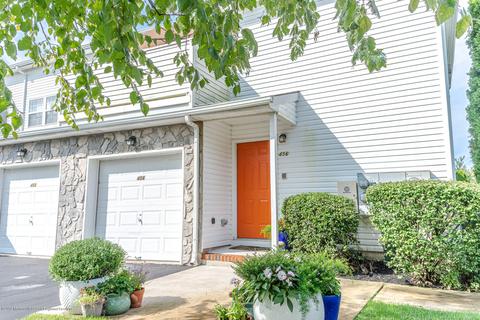 456 Deuce Dr, Wall, NJ 07719 photo 1