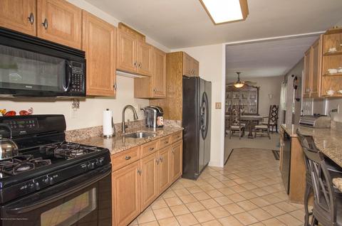 113 Trout St, Brick, NJ 08723 photo 7