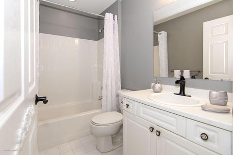 606 Windcrest Ct, Brick, NJ 08724 photo 24