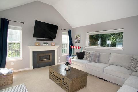12 Crest Rd, Jackson, NJ 08527 photo 3
