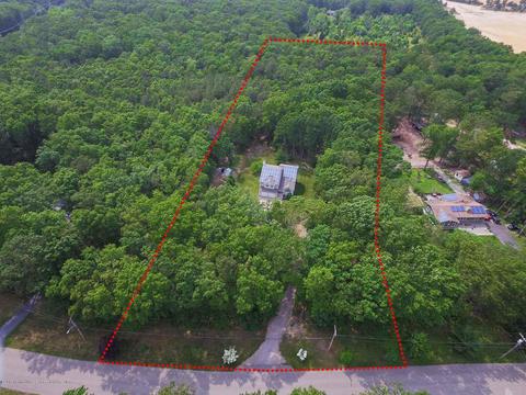 600 Whitecomb Ave, Jackson, NJ 08527 photo 2