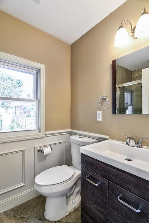 537 E 2nd St, Bound Brook, NJ 08805 photo 10