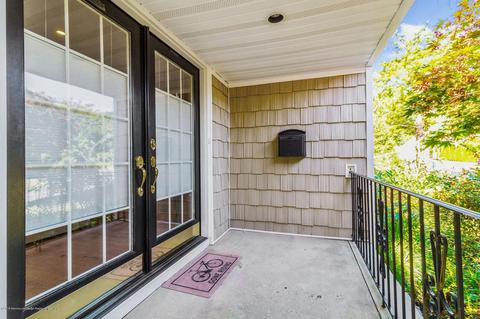 904 Riverview Dr, Brielle, NJ 08730 photo 5