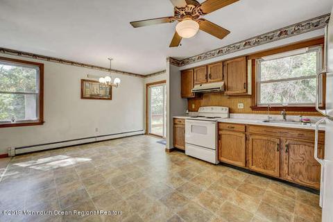 99 Georgetown Rd, Wrightstown, NJ 08562 photo 19