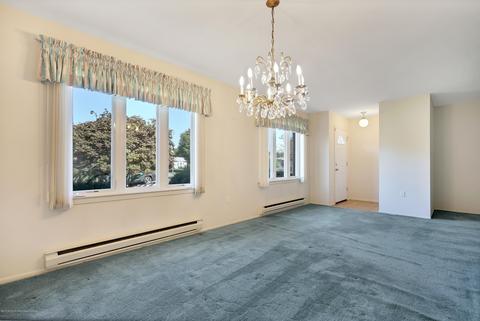113 Meadowbrook Rd, Brick, NJ 08723 photo 5
