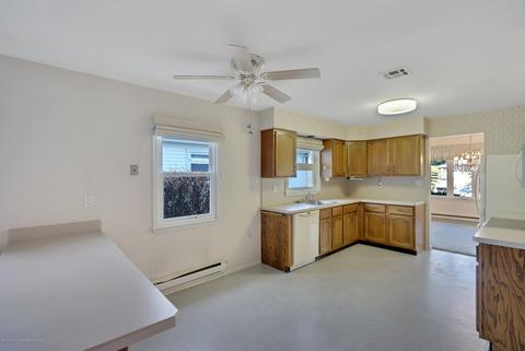 113 Meadowbrook Rd, Brick, NJ 08723 photo 10
