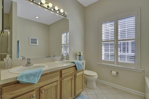 57 Strathmere St, Waretown, NJ 08758 photo 40