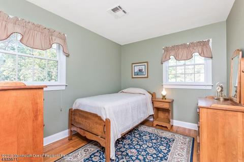 8 Ned Dr, Matawan, NJ 07747 photo 11