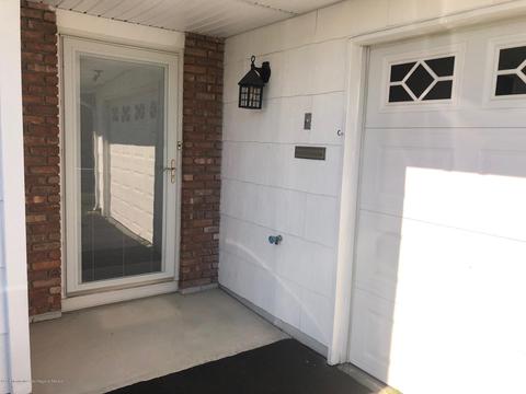 165 Blake Cir, Brick, NJ 08724 photo 2