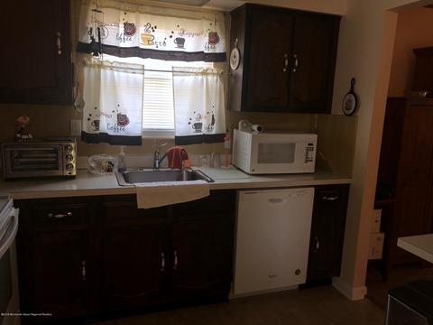 165 Blake Cir, Brick, NJ 08724 photo 6