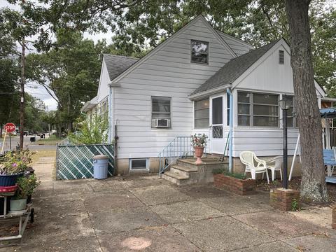 418 Center St, Forked River, NJ 08731 photo 2