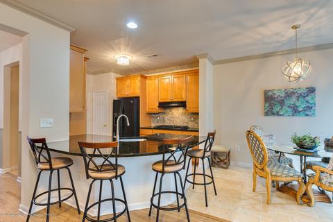 52 Wlodarczyk Pl, Parlin, NJ 08859 photo 8
