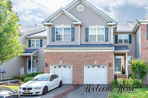 52 Wlodarczyk Pl, Parlin, NJ 08859 photo 2