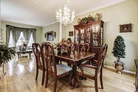 5 Hampton Ct, Matawan, NJ 07747 photo 8