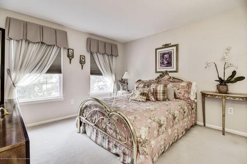 5 Hampton Ct, Matawan, NJ 07747 photo 22