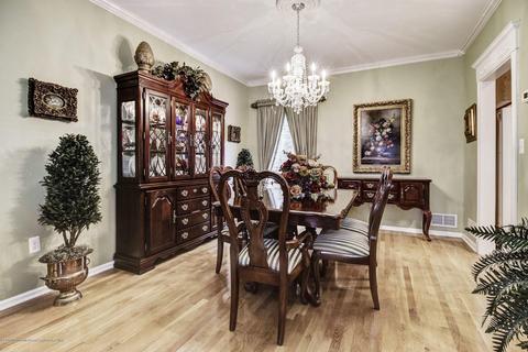 5 Hampton Ct, Matawan, NJ 07747 photo 7